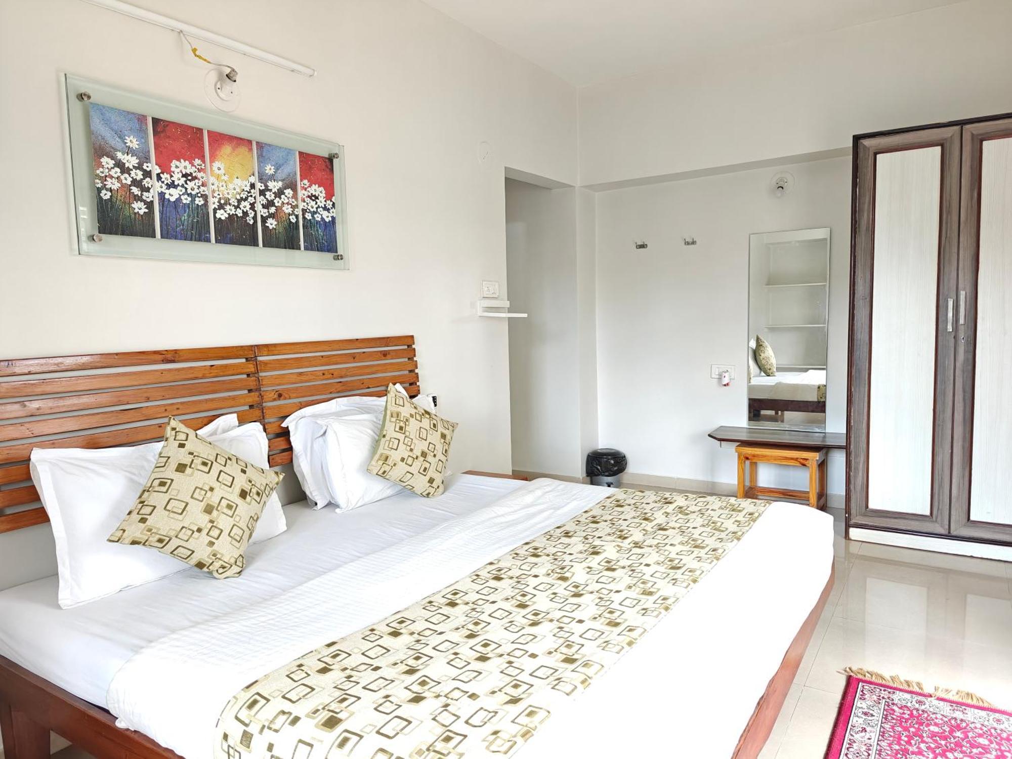 Chandralok Service Apartments Kolhapur Εξωτερικό φωτογραφία